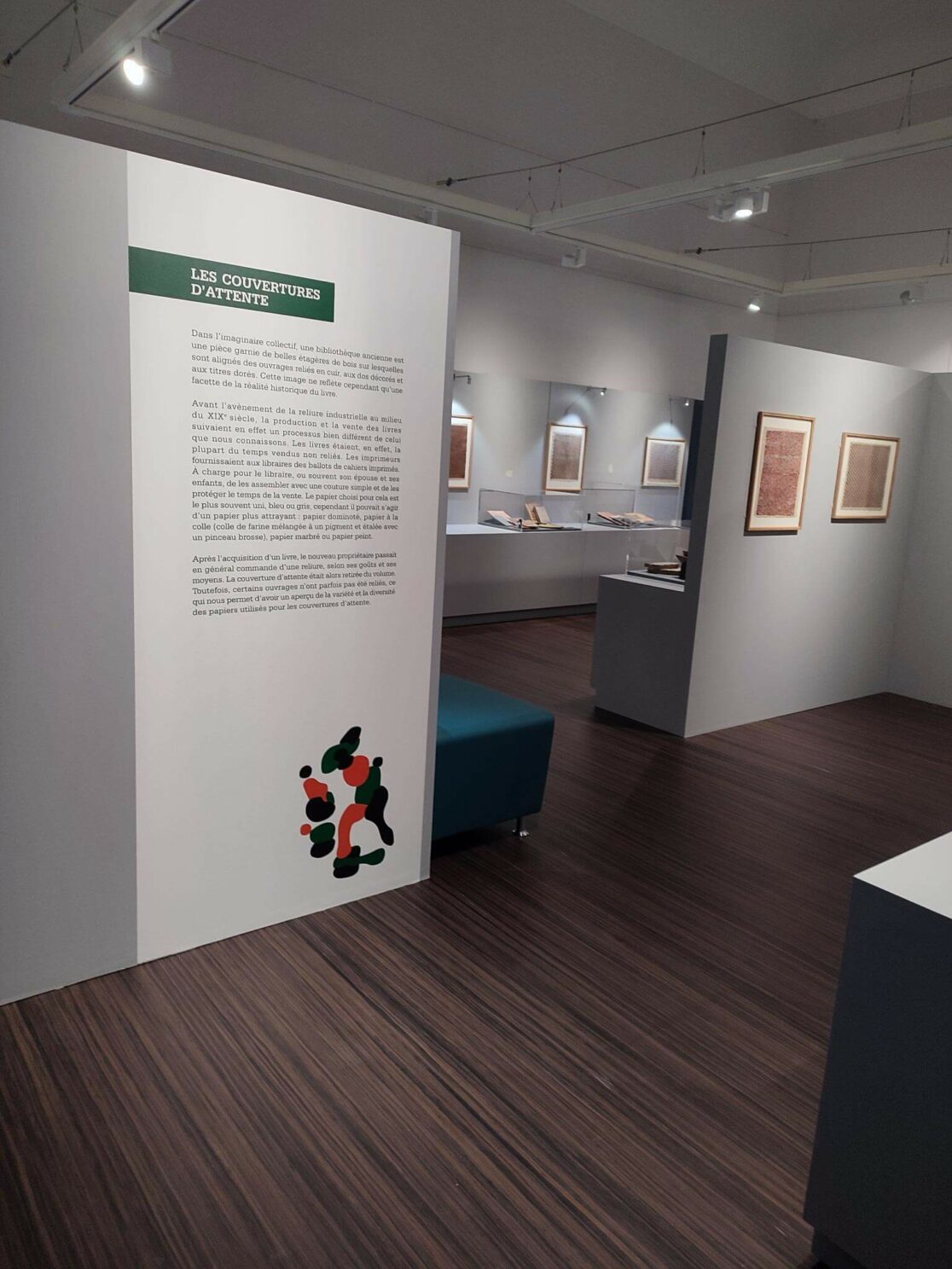 exposition culturelle, rouen, graphisme, affiche, communication, identité visuelle, graphisme culturel, patrimoine, dominotés, papier dominoté, vanora graphiste, Rouen, decaux, supports communication, signalétique, bibliothèque, Bibliothèque Villon